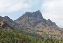 Turismo em Santiago deve ser um todo Turismo em Santiago