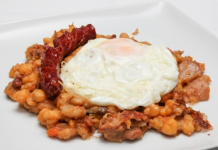 Praia: moradora de Achada Grande Trás promove Festival da Cachupa para apoiar comunidade