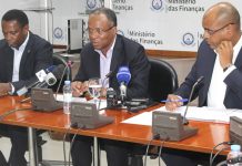 Primeiro-ministro reforça a convicção do Governo em “apostar fortemente” no desenvolvimento local