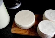 Produtores trabalham para manter queijo tradicional entre os melhores de África