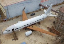 Chinês constrói uma réplica em tamanho real de um A320
