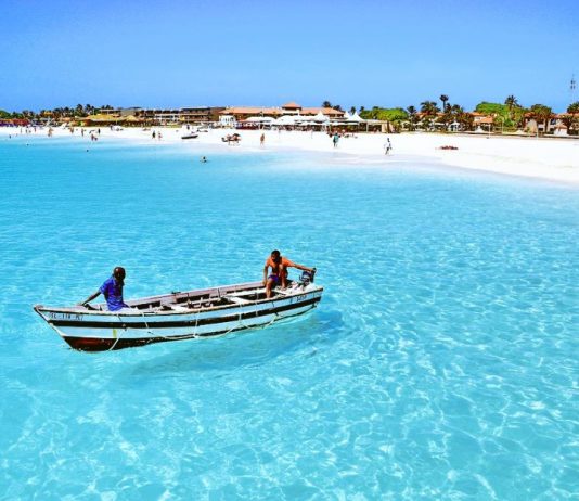 Ilha do Sal: Hotéis com taxa de ocupação a cem por cento reservam quadra festiva especial aos clientes