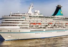 Navio cruzeiro escolheu Porto Grande para passagem de ano