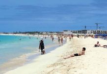 Cabo Verde prevê perder meio milhão de turistas e 4% do PIB com pandemia