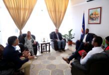 PRESIDENTE DA ASSEMBLEIA NACIONAL DE CABO VERDE RECEBE PROMOTORES DA LEADERSHIP SUMMIT