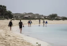 Absentismo e falta de trabalhadores qualificados limitaram turismo em Cabo Verde